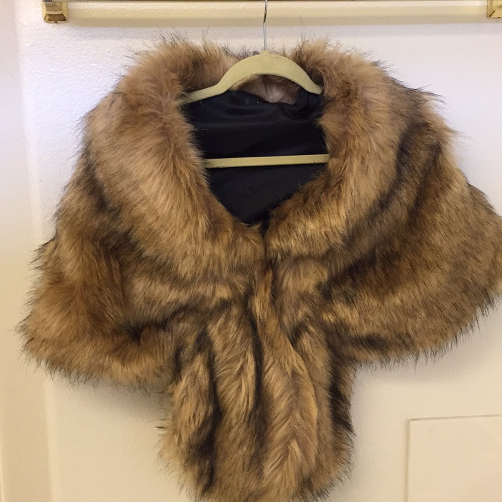 Faux fur stole / cape (multiple colors available)